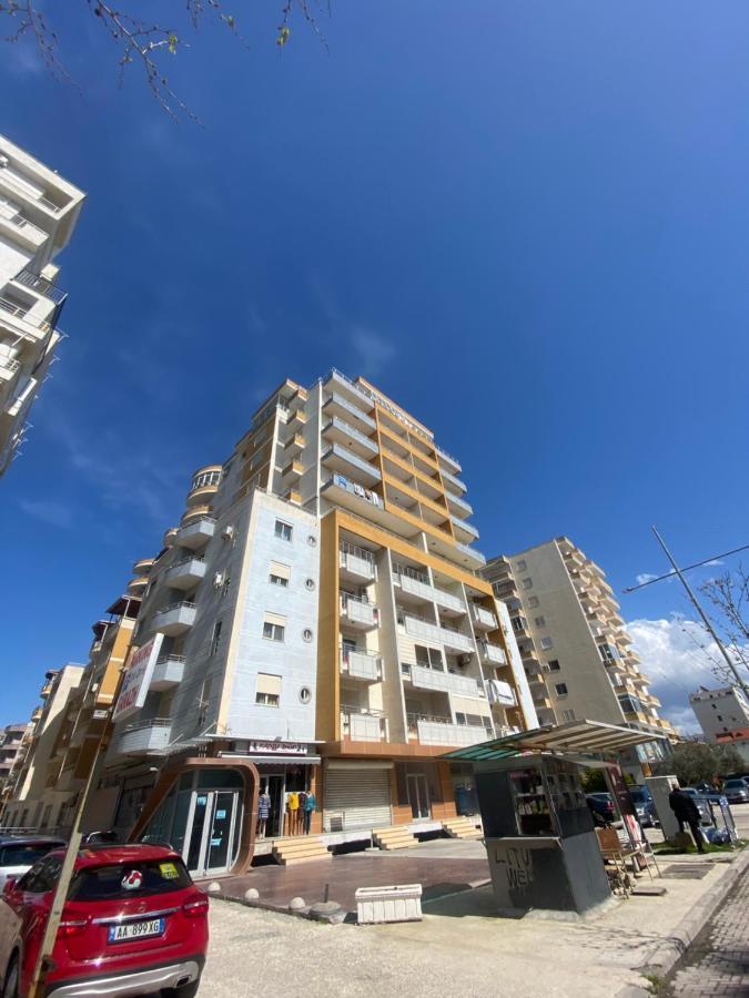 The Blue Pearl Apartment 2 Durrës Buitenkant foto