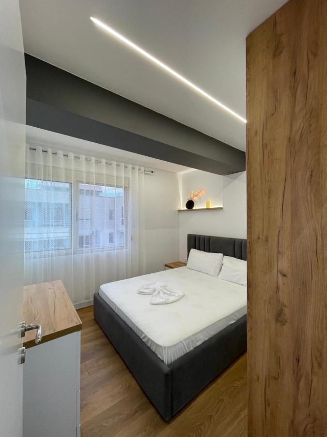 The Blue Pearl Apartment 2 Durrës Buitenkant foto