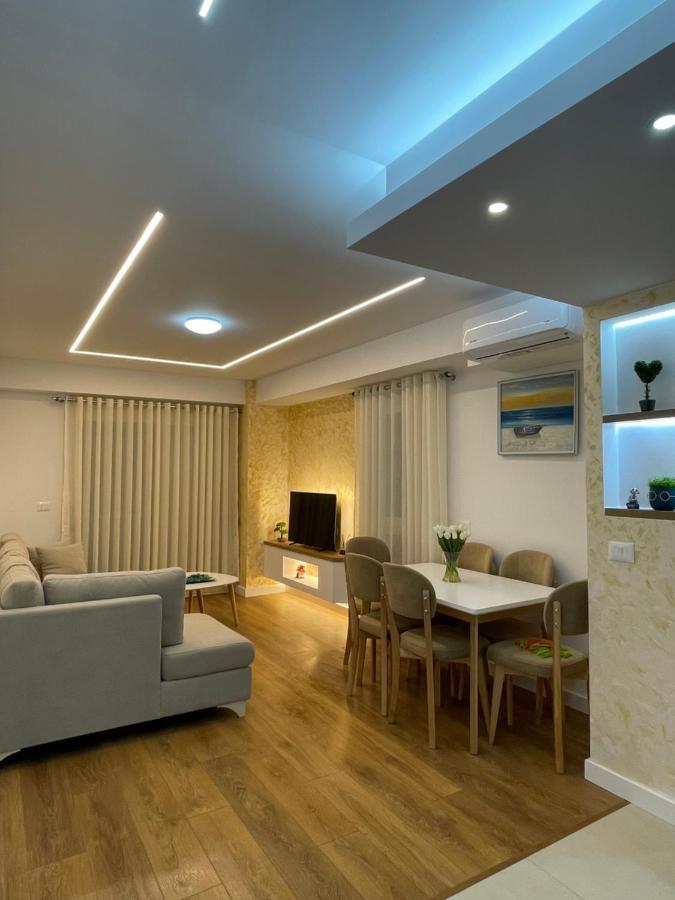 The Blue Pearl Apartment 2 Durrës Buitenkant foto