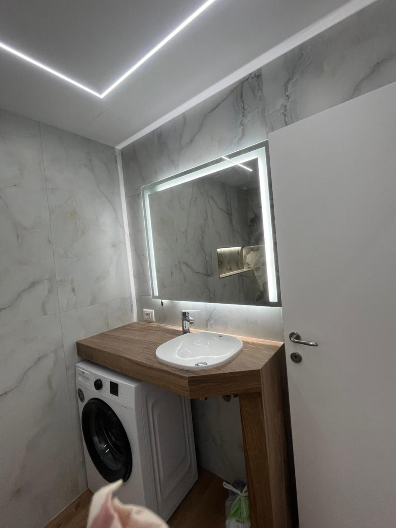 The Blue Pearl Apartment 2 Durrës Buitenkant foto