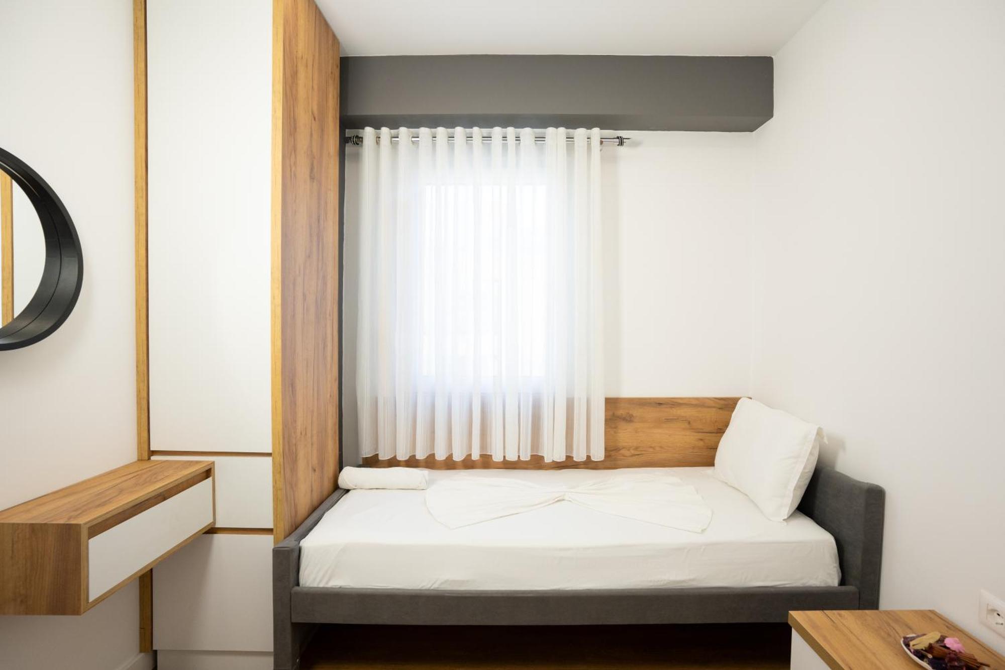 The Blue Pearl Apartment 2 Durrës Buitenkant foto